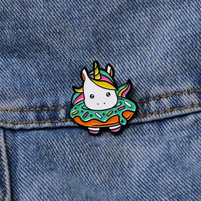 Broche de esmalte de unicornio - Zinc Food Snacks reseña y precio